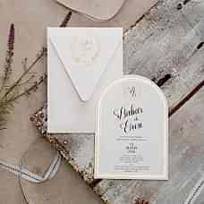 Altın Yaldızlı Oval Davetiye Altın Yaldızlı Oval Davetiye