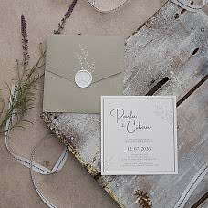 Beyaz Mühürlü Kare Davetiye Beyaz Mühürlü Kare Davetiye