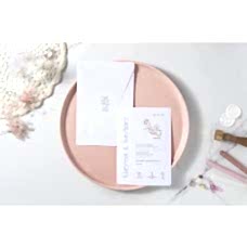 Altın Yaldız Monogramlı Davetiye Altın Yaldız Monogramlı Davetiye